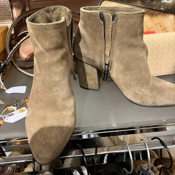 Booties - Picture 3 of 5